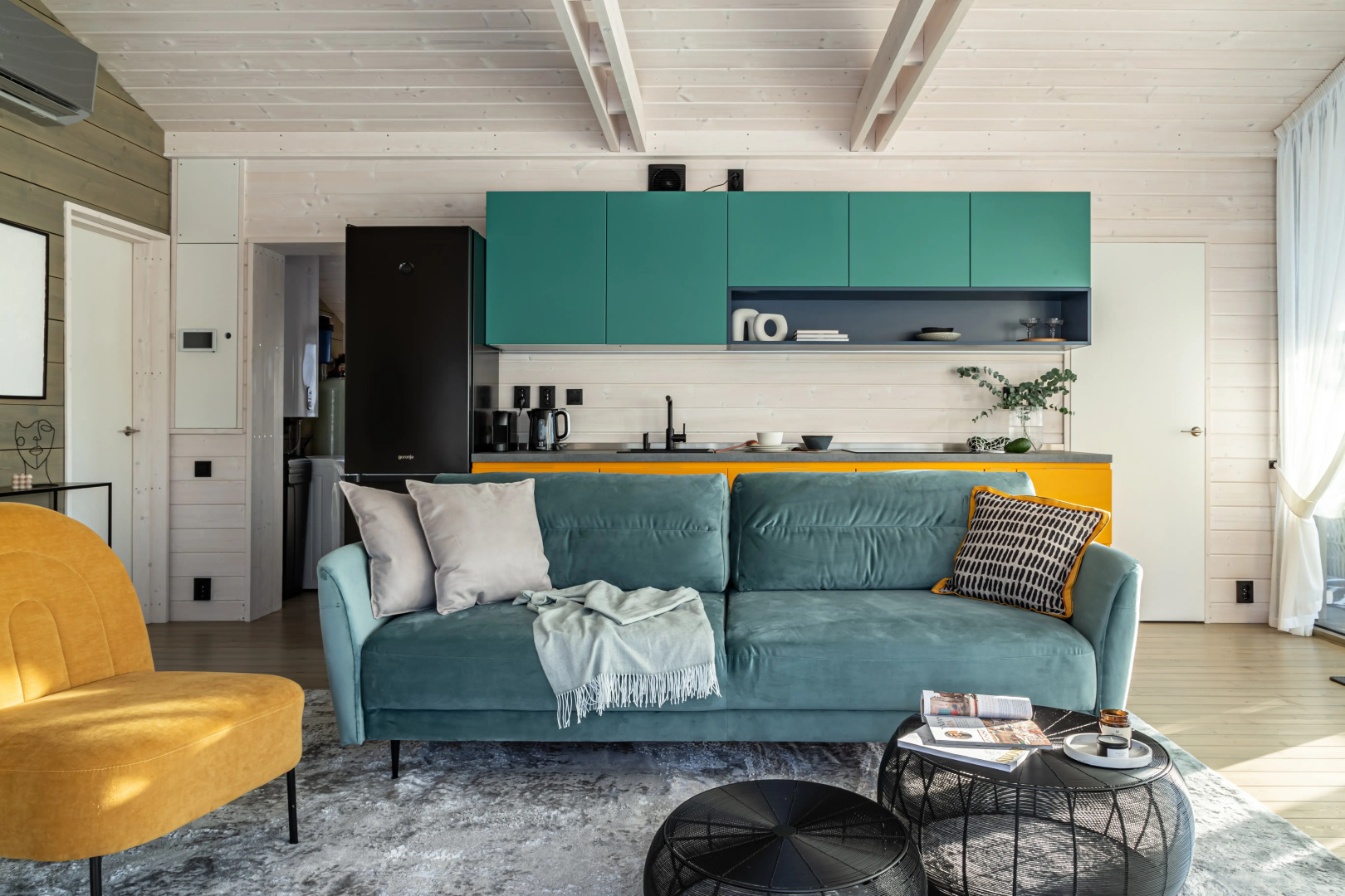 Частный Дом RiverDublDom  с баней и купелью у пруда в Новой Москве