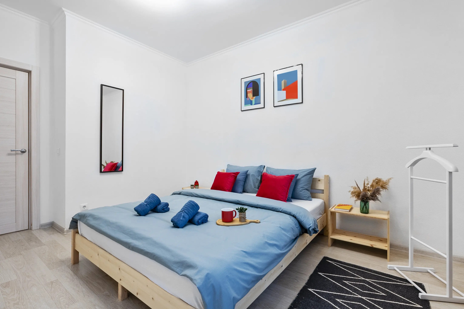 Great view 2-rooms Apartment 2 Min Walk to Raykin Plaza 2