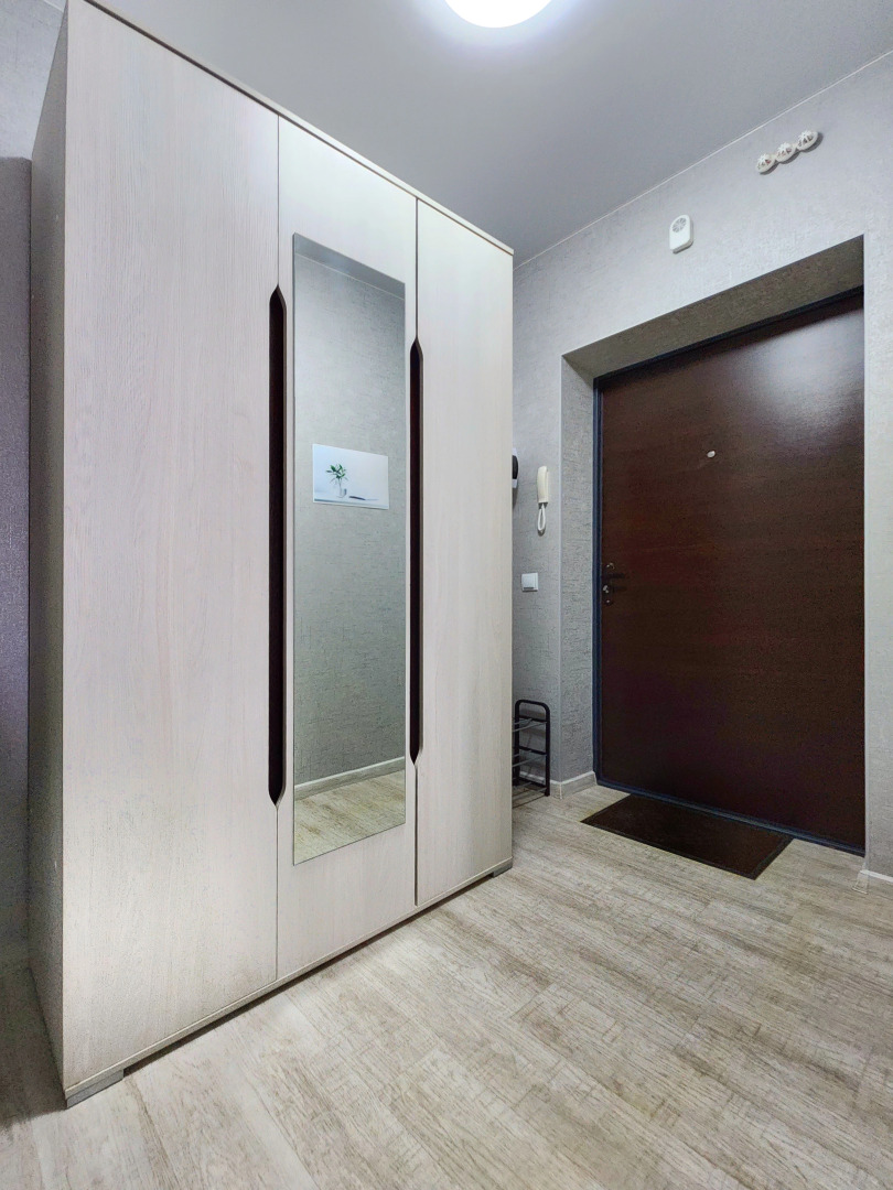 Квартира Комфортная однокомнатная возле ТРЦ Планета