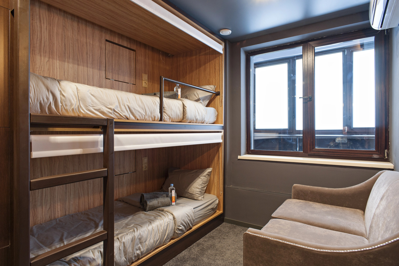 Хостел Check-in hotels Moscow Anohino