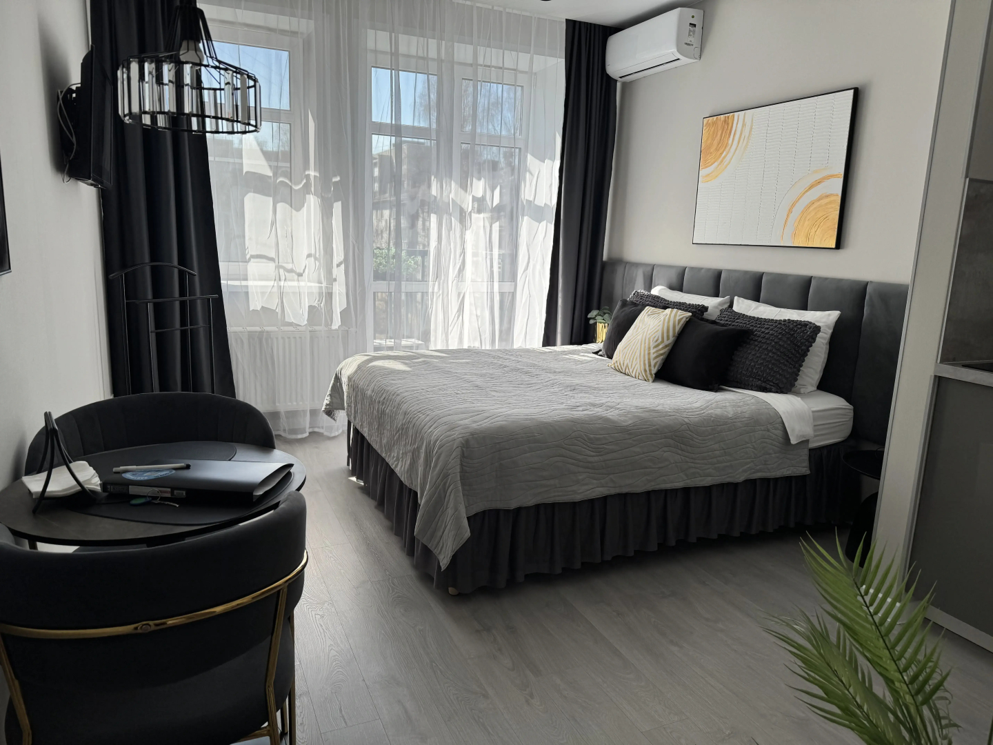 Квартира Студия с дизайнерским ремонтом