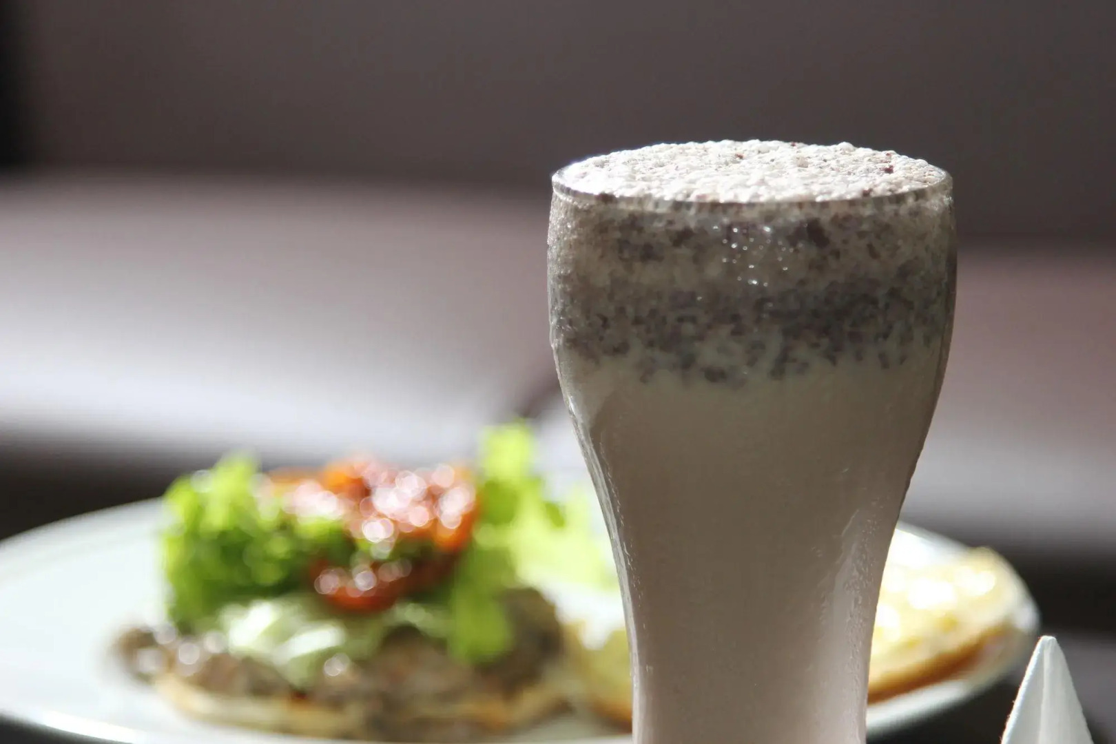 Отель Richmond Hotel & Suites