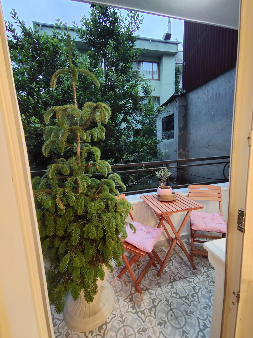 Apartments 2BR balcony house near Hilton bosphorus hotel