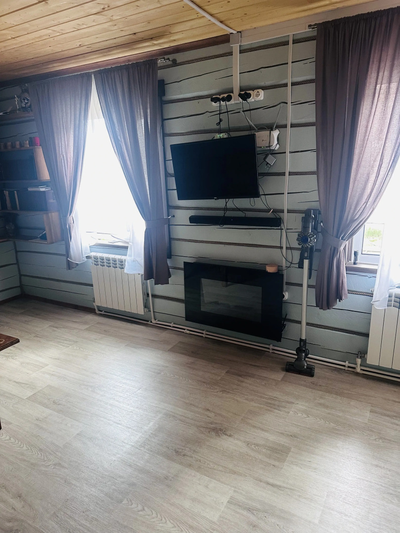 Частный дом Лешего в самом центре леса