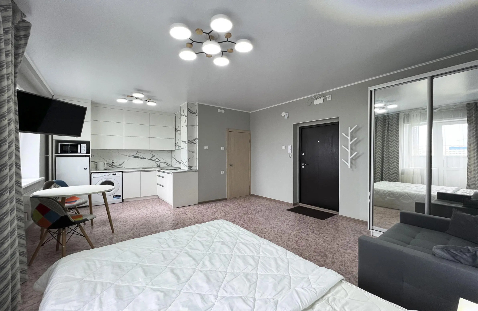 Апартаменты Добрые Сутки на Декабристов 22-144