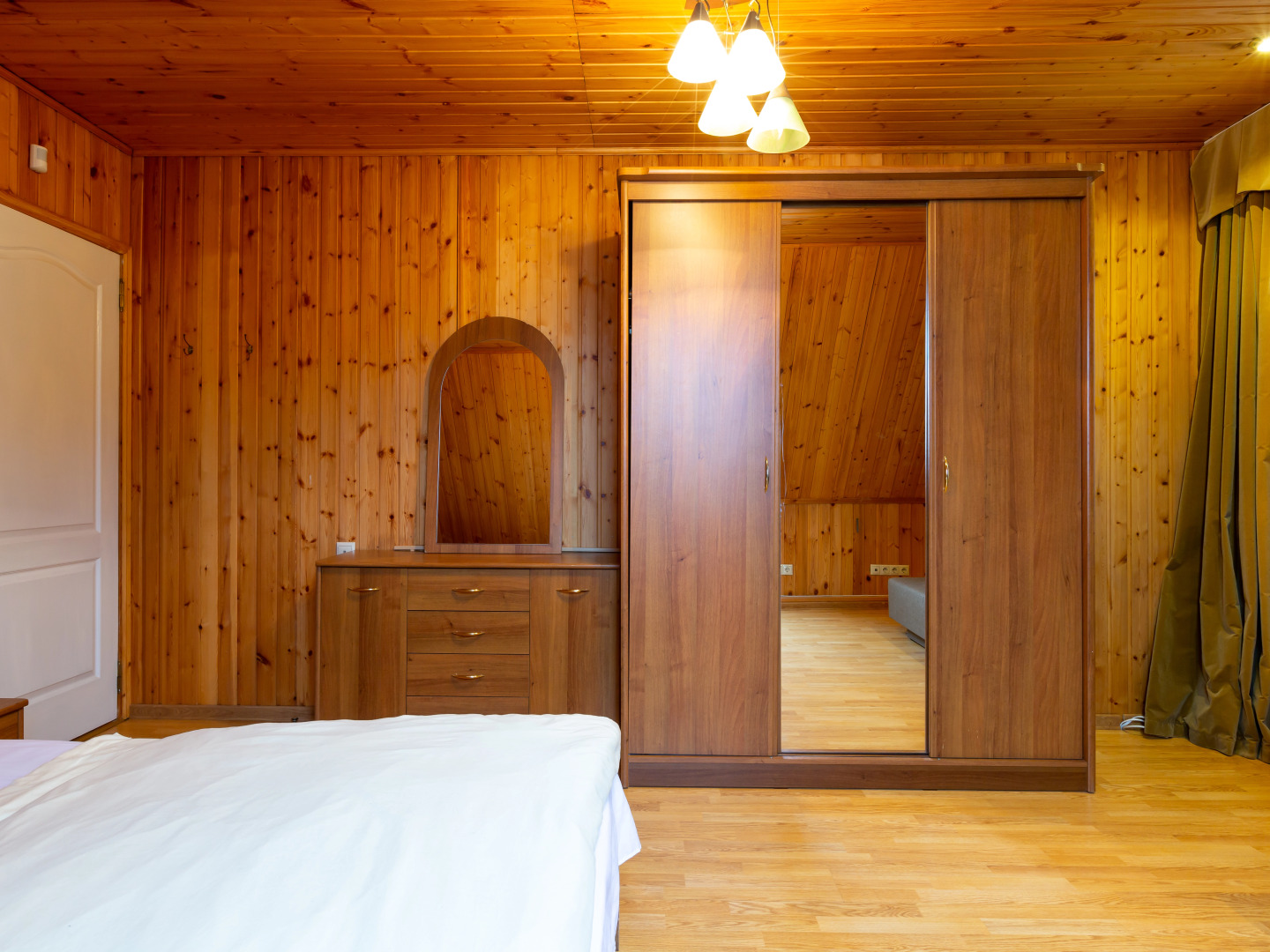 V Rassudovo Guest House	