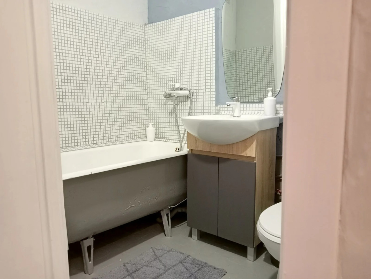 Апартаменты на Геологоразведчиков