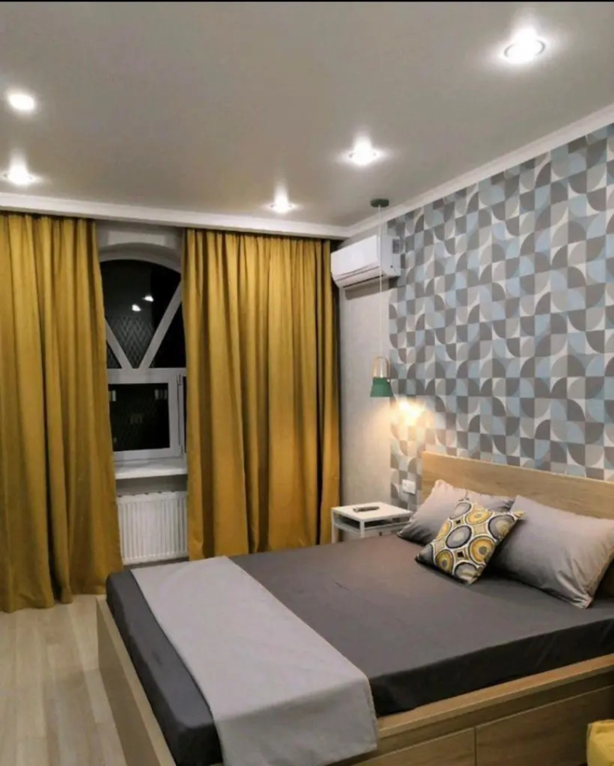 Квартира с современным ремонтом в новостройке