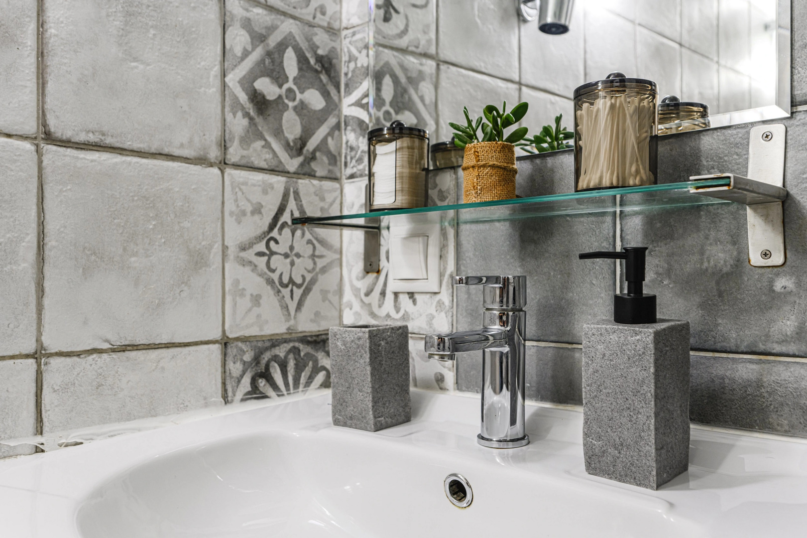 Квартира двухуровневый лофт в центре Петербурга