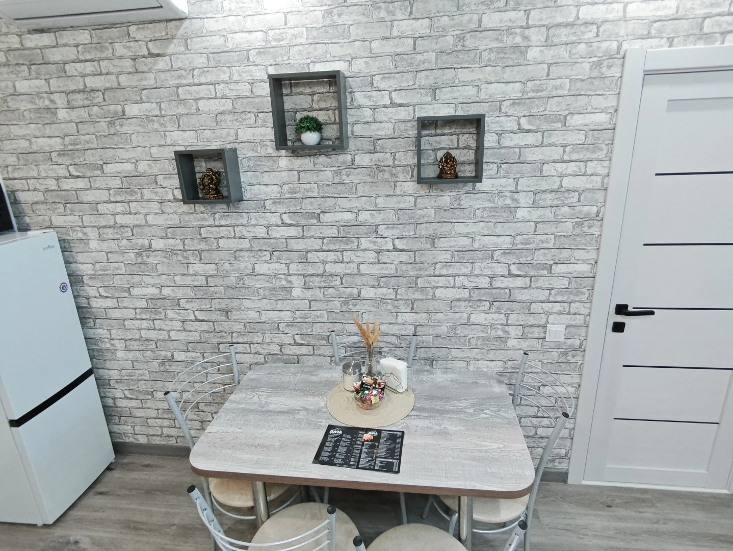 Апартаменты на Красной Армии 136/8