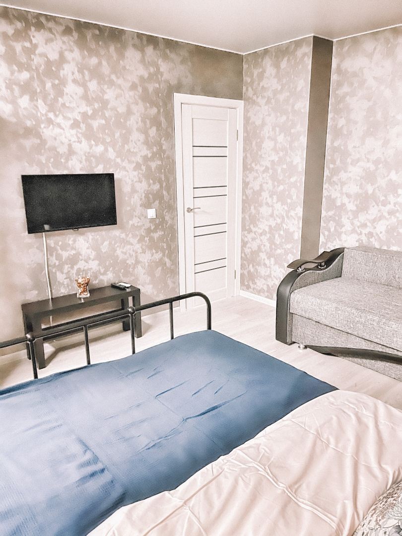 Апартаменты Cozy on Komendantskiy 55