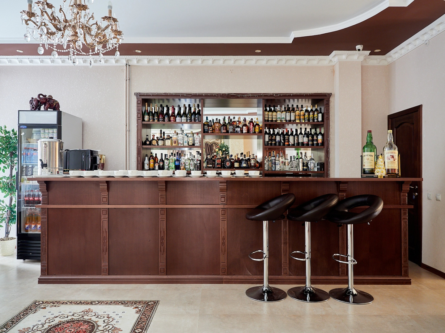 Отель Gold Star