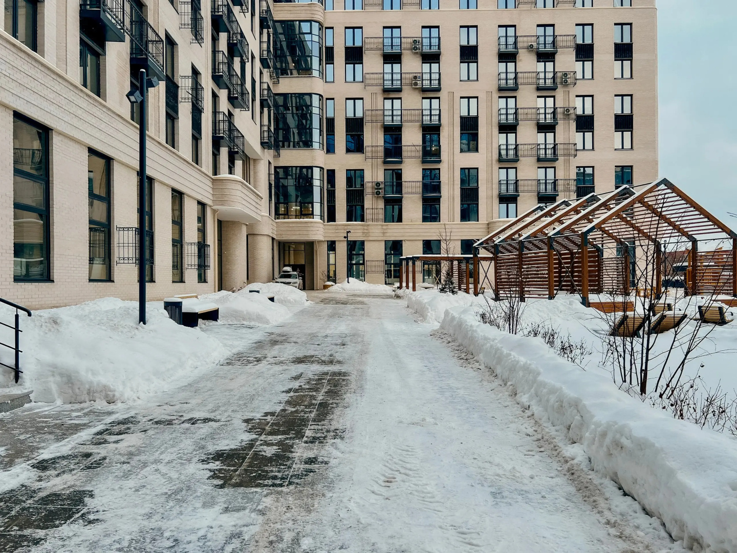 Апартаменты Privi House на Красной 140