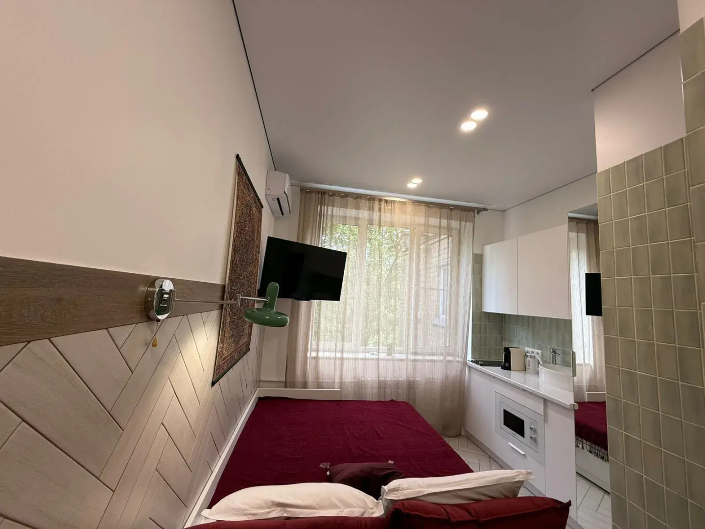 Апартаменты Причал 45 с  Видом в Парк