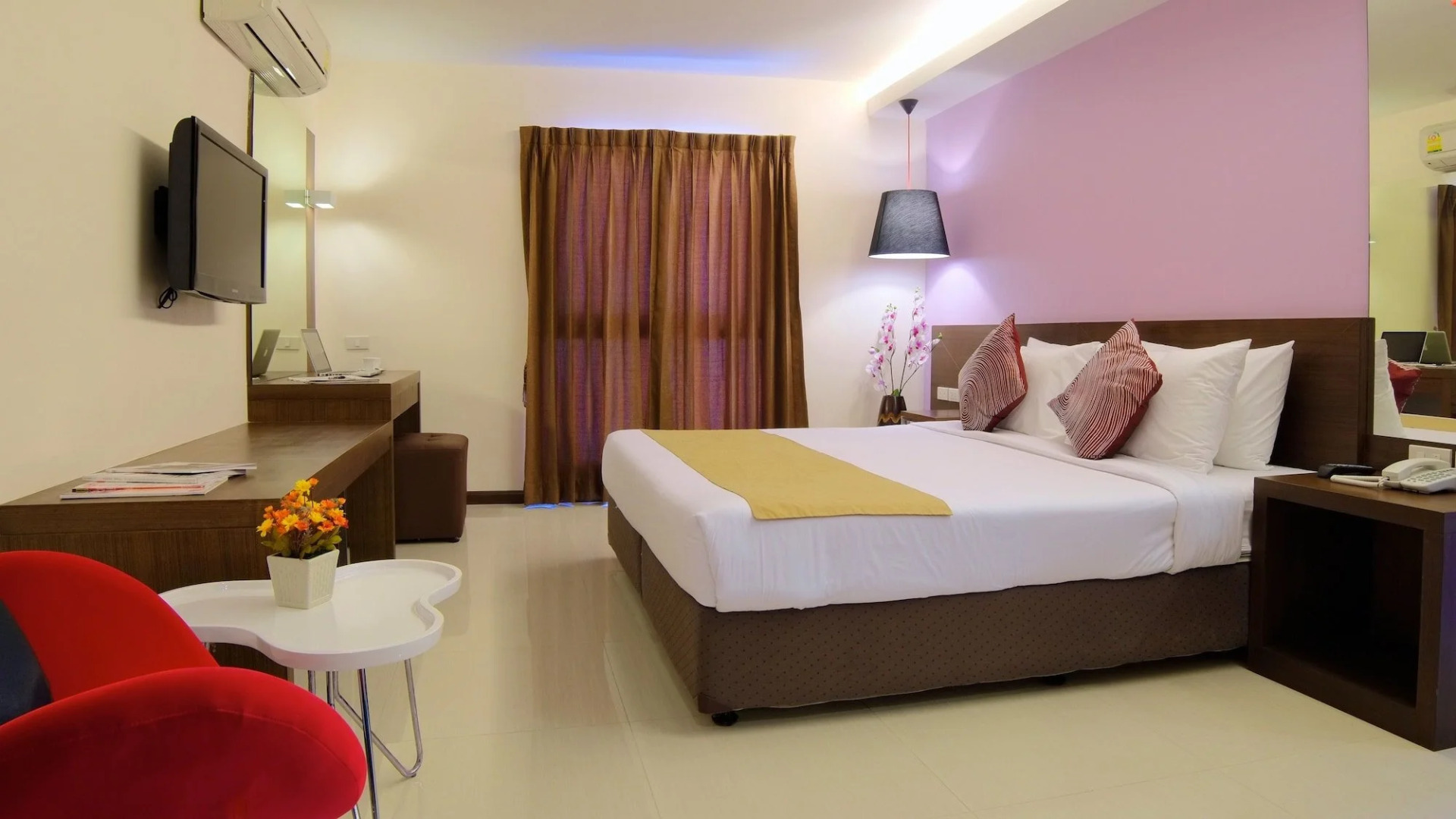 Отель Grand Alpine