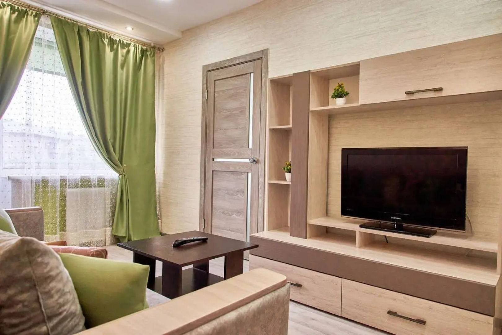 Апартаменты Пять Звёзд Стадион Центральный