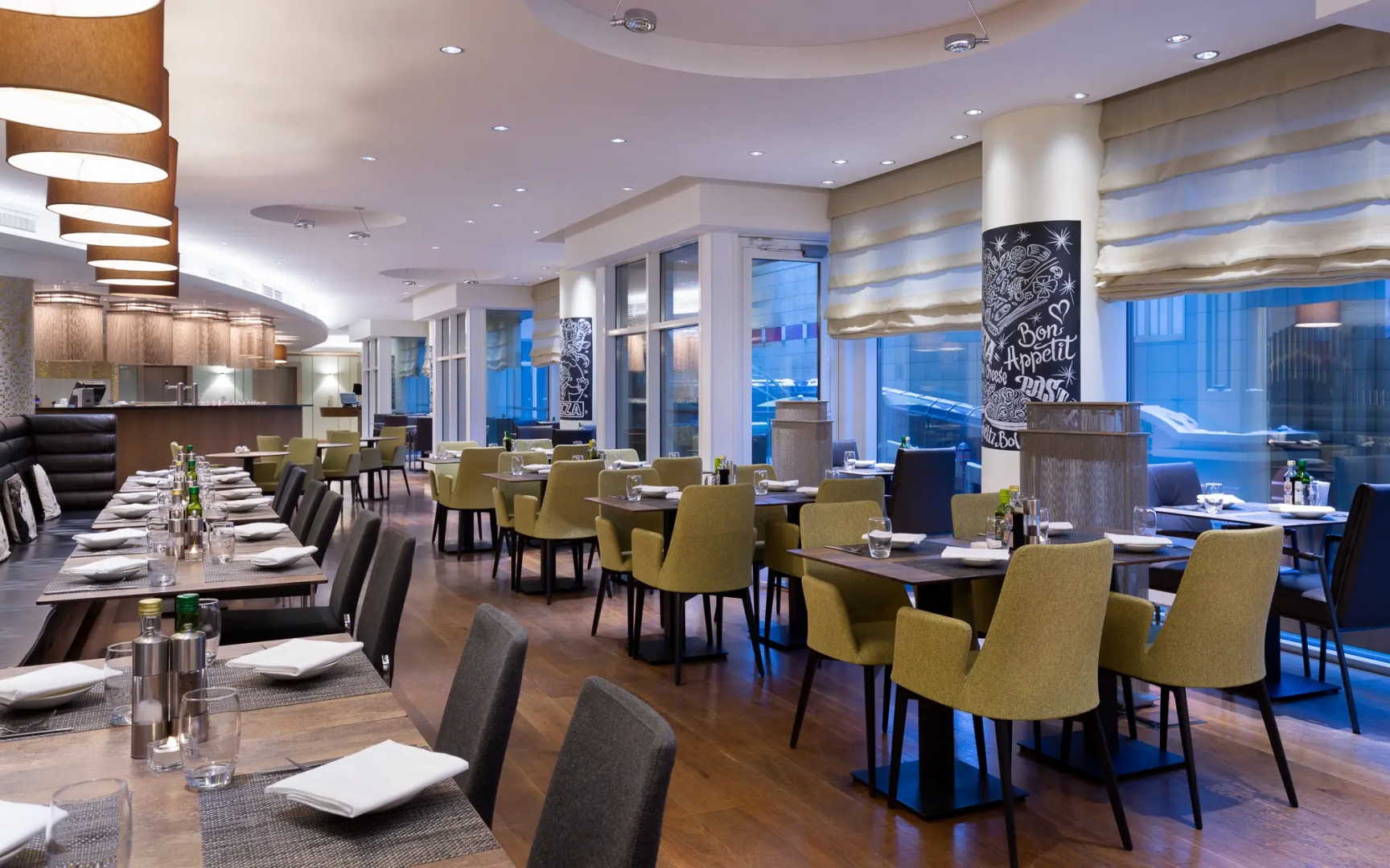 Отель Radisson Blu Белорусская Москва