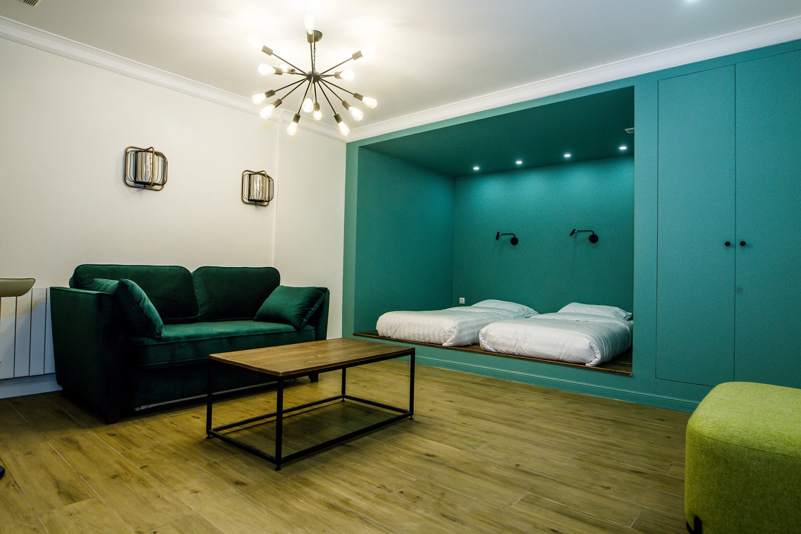 Отель Гостиничный комплекс Мир