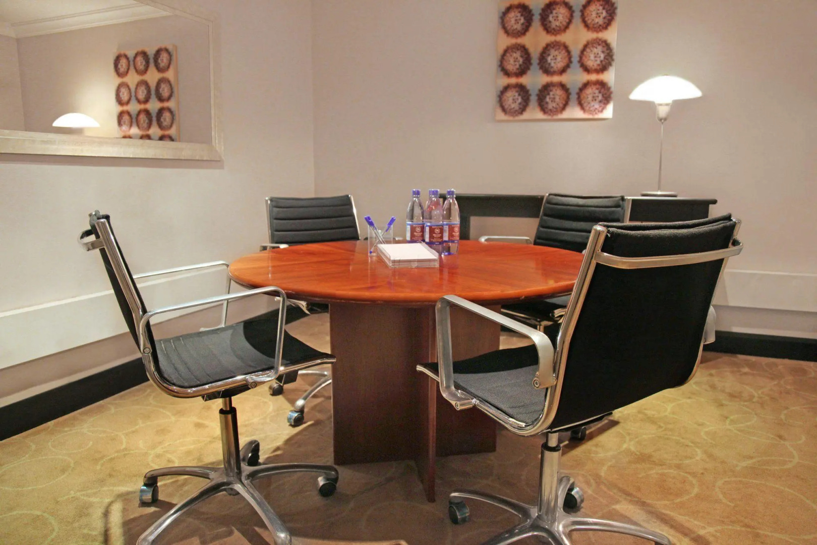 Отель Sheraton Kampala