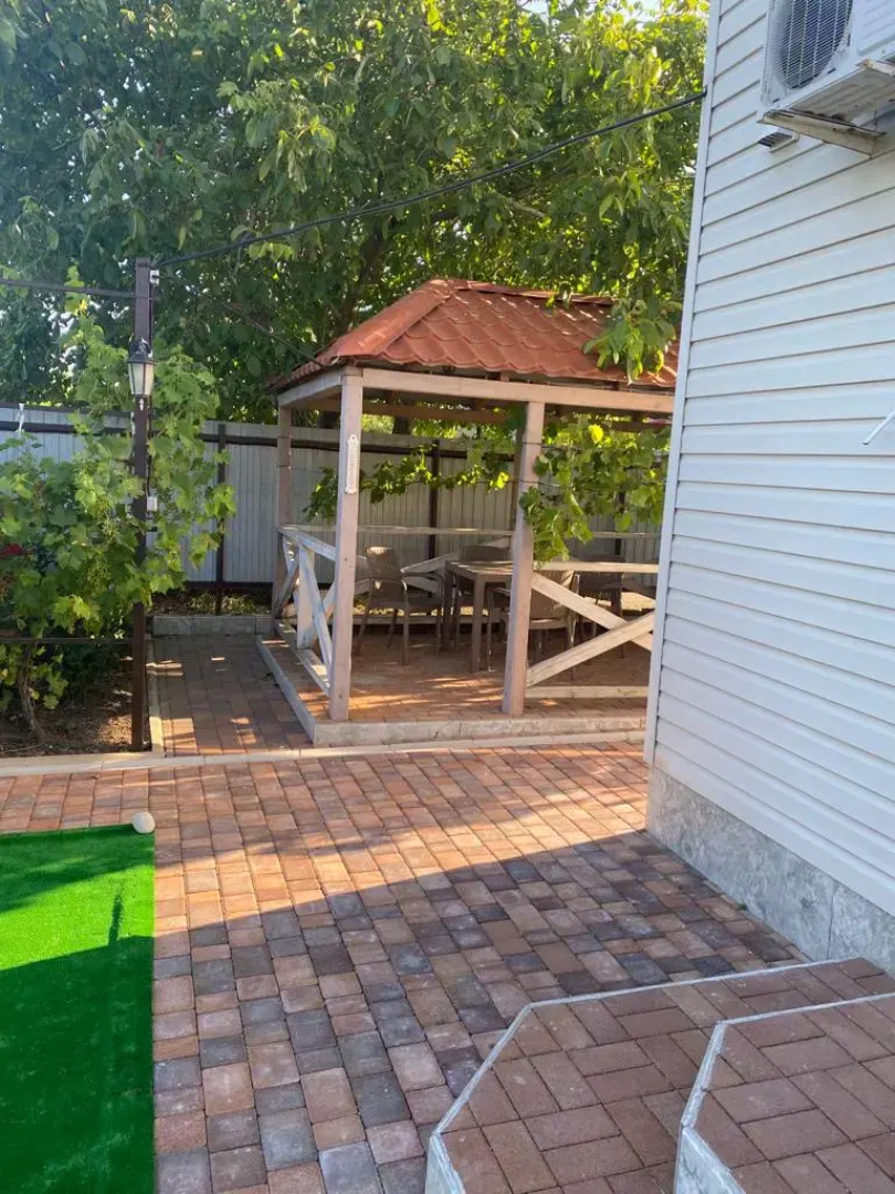 Гостевой дом 38 Попугаев