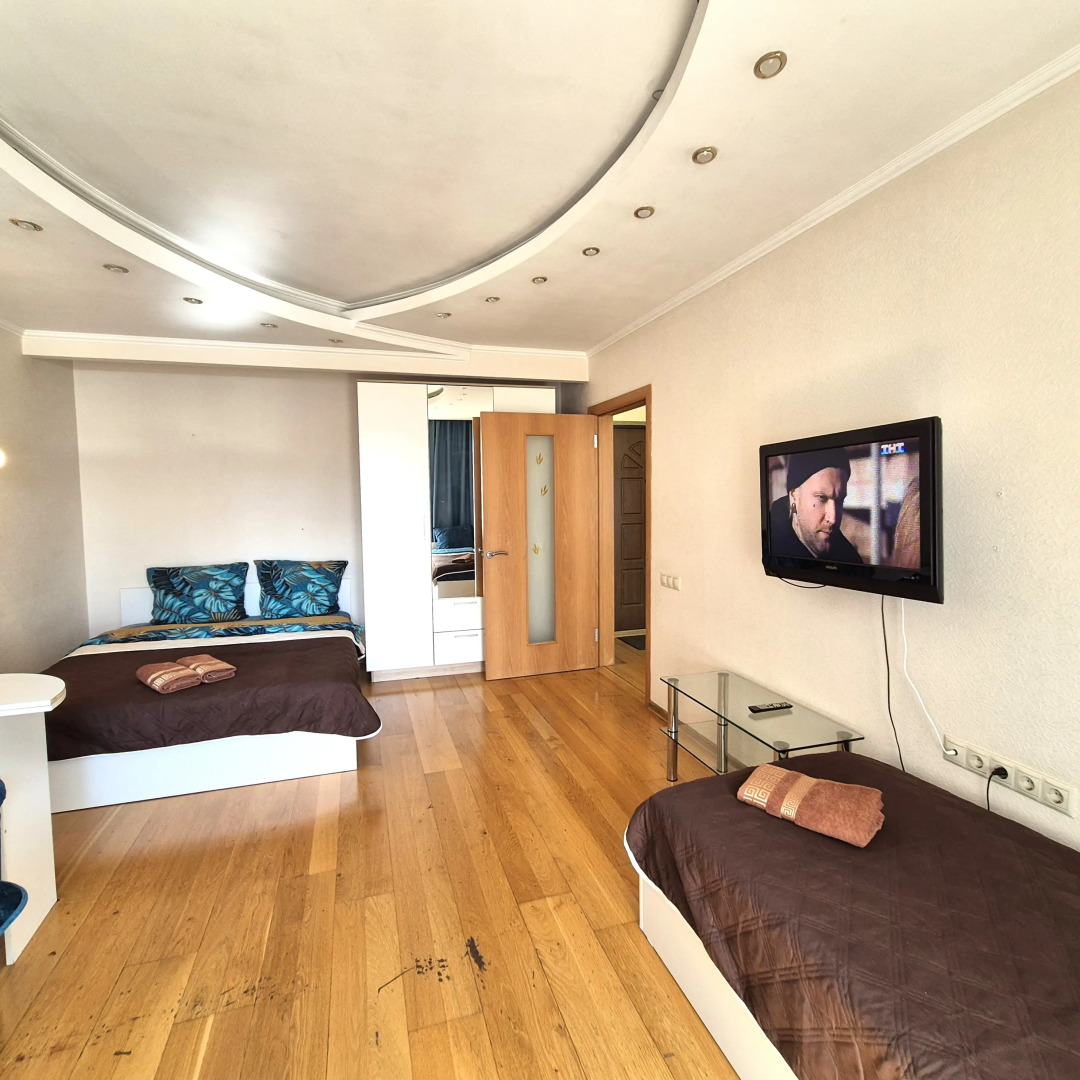 Квартира Большая светлая на Колпакова