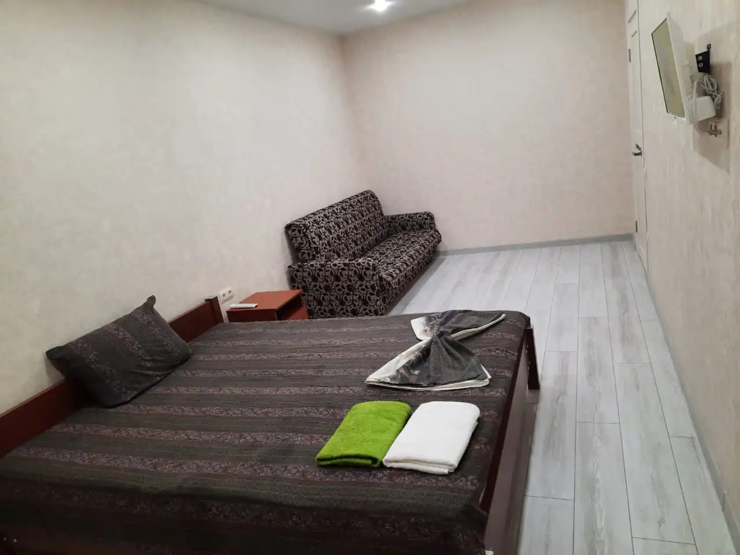 Апартаменты на Гамзатова 7 (447)