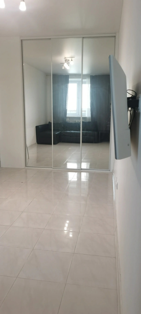 Квартира в районе ТЦ Кристалл