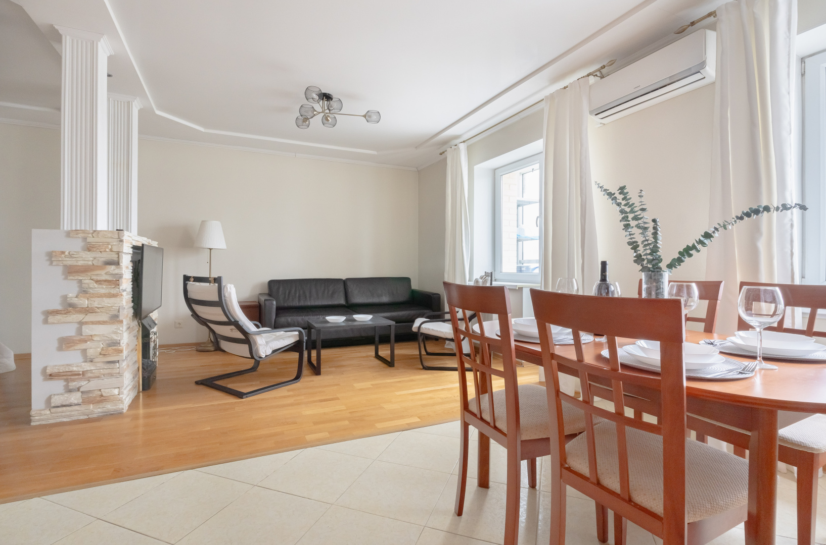Апартаменты MyhomeYourhome на Беринга 23 корп. 2
