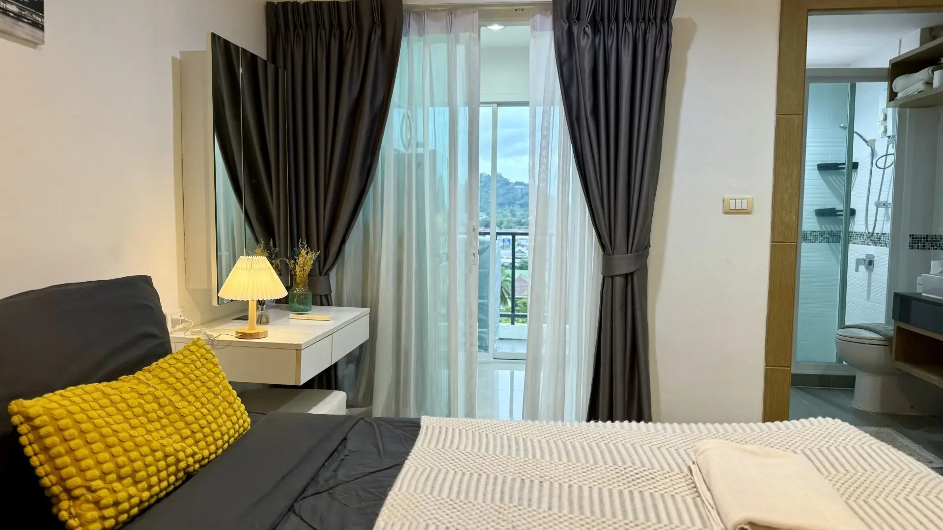 Квартира в комплексе The View Suanluang