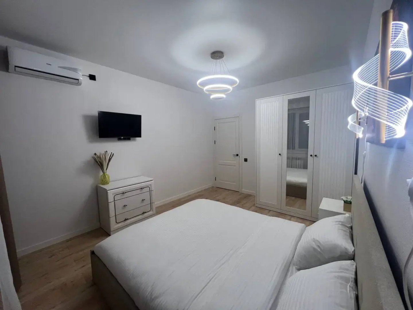 Апартаменты AlexHome в Монино