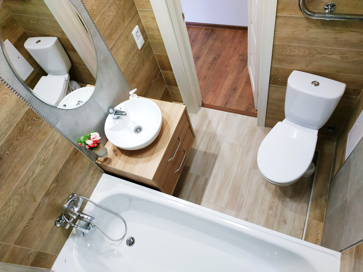 Апартаменты Центр города рядом северный вокзал и верхнее озеро