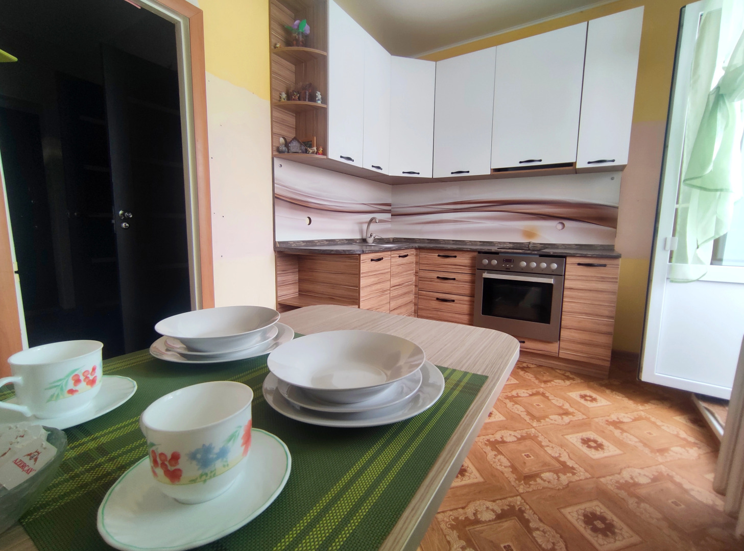 Квартира Рядом с Торговыми Центрами и Цгб