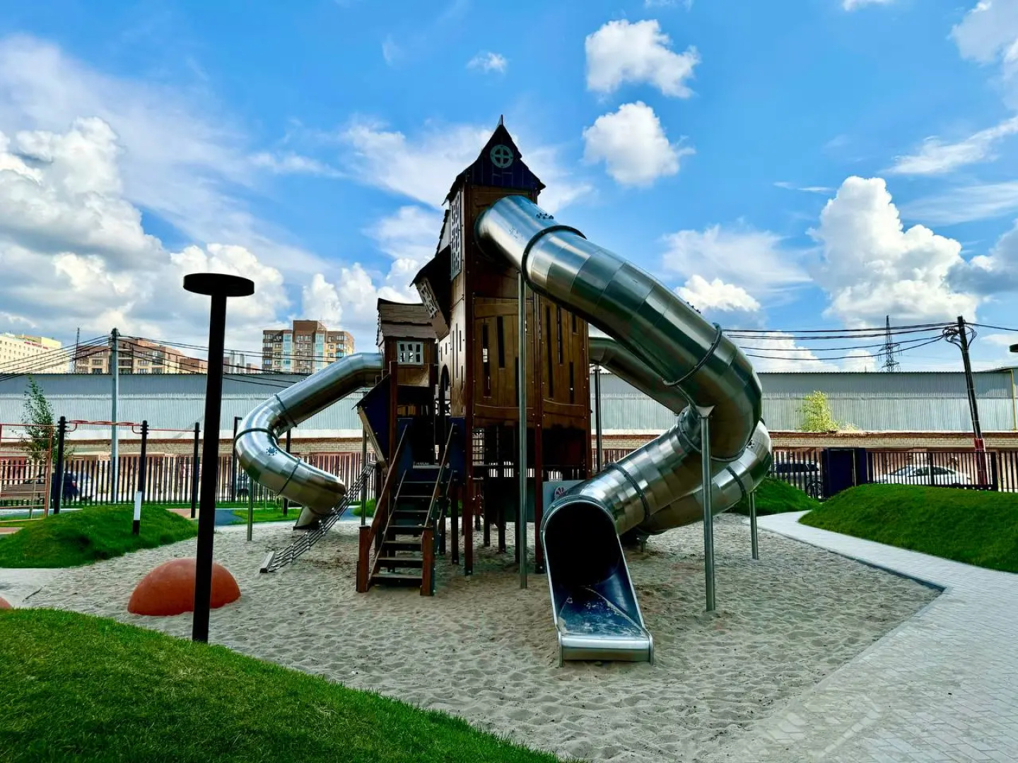 Апартаменты ВыДома в самом центре города ЖК City Life