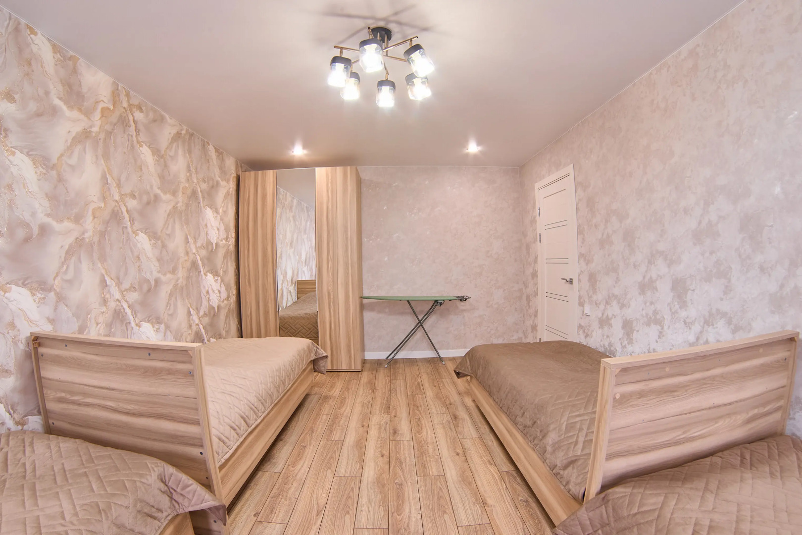 Апартаменты 47 на Симанина 14