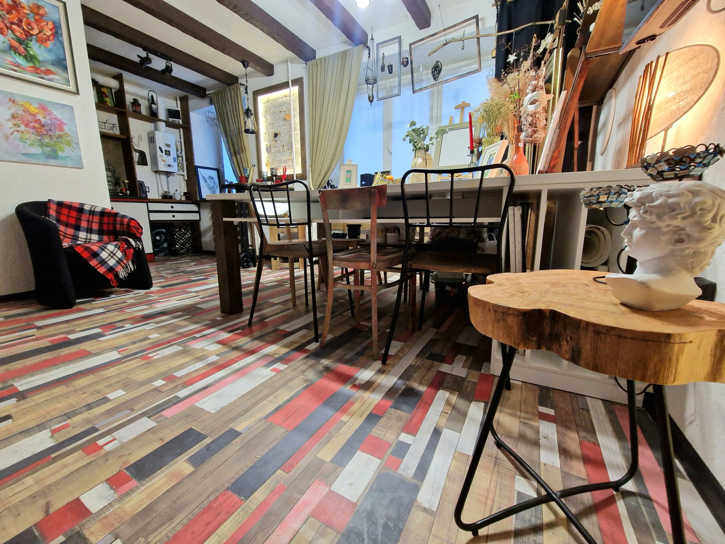 Квартира атмосферные двухкомнатные апартаменты в расшиpеннoм центpе