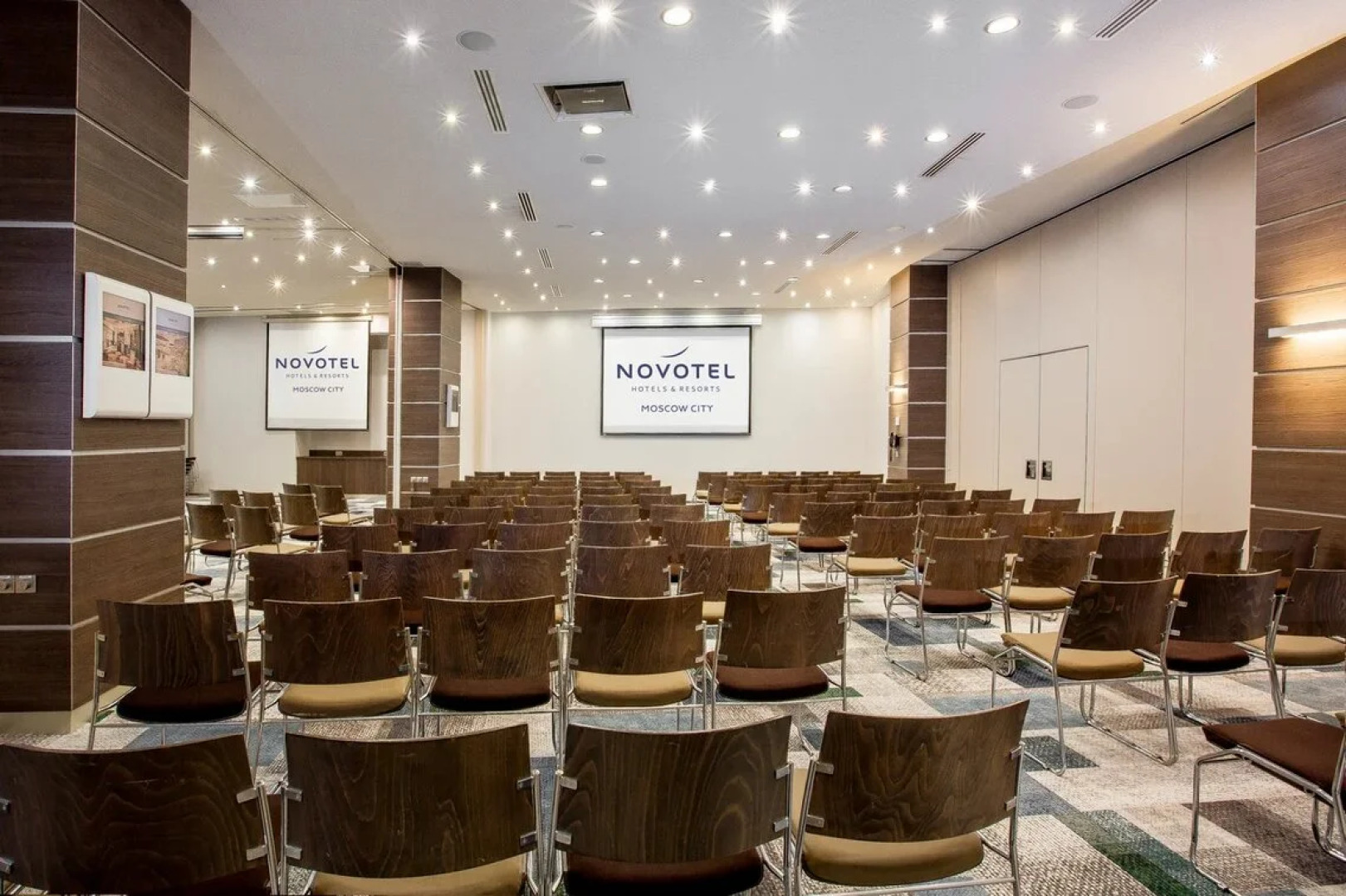 Отель Novotel Moscow City