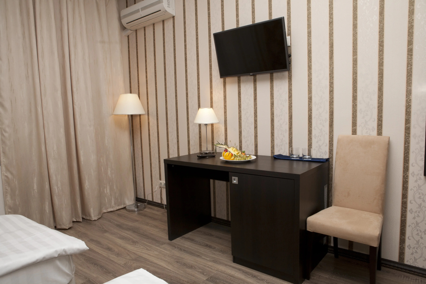 Отель Gold Shark