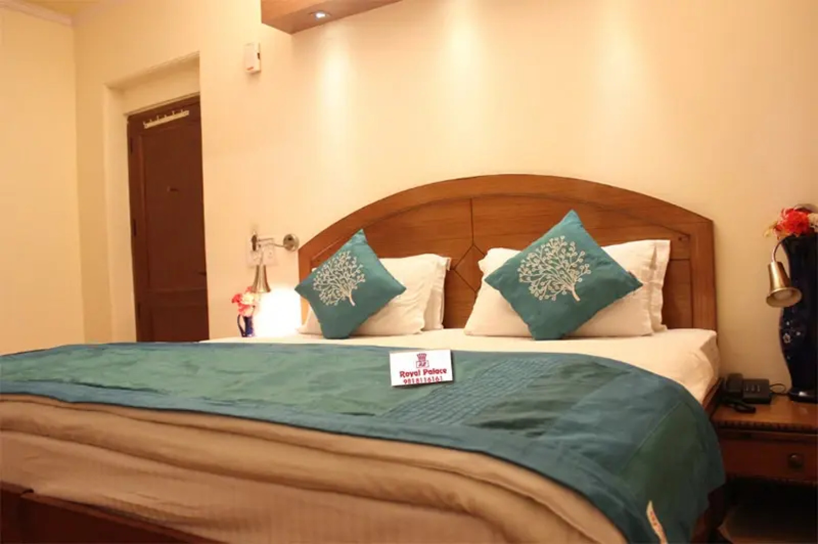 Отель Royal Palace