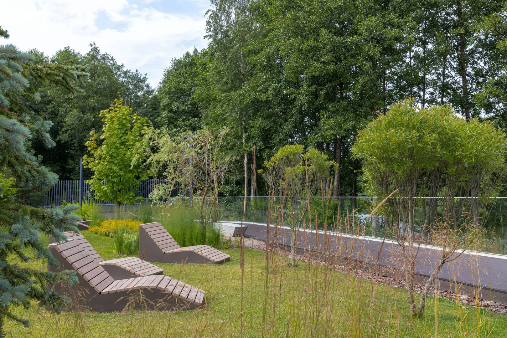 Апартаменты зеркальные в доме с бассейном в Сестрорецке