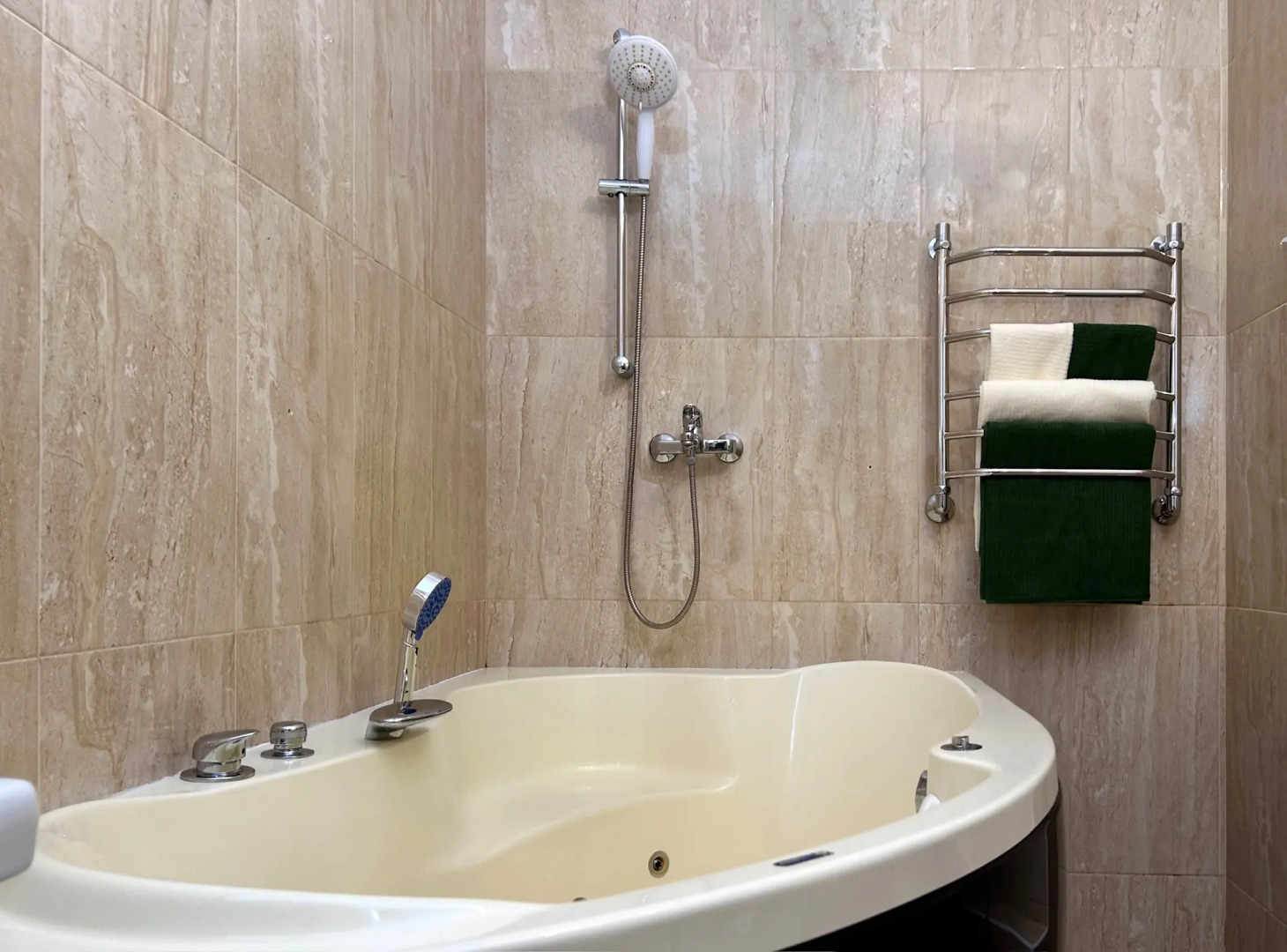 Семейные апартаменты Bliss-Нефрит в центре Казани