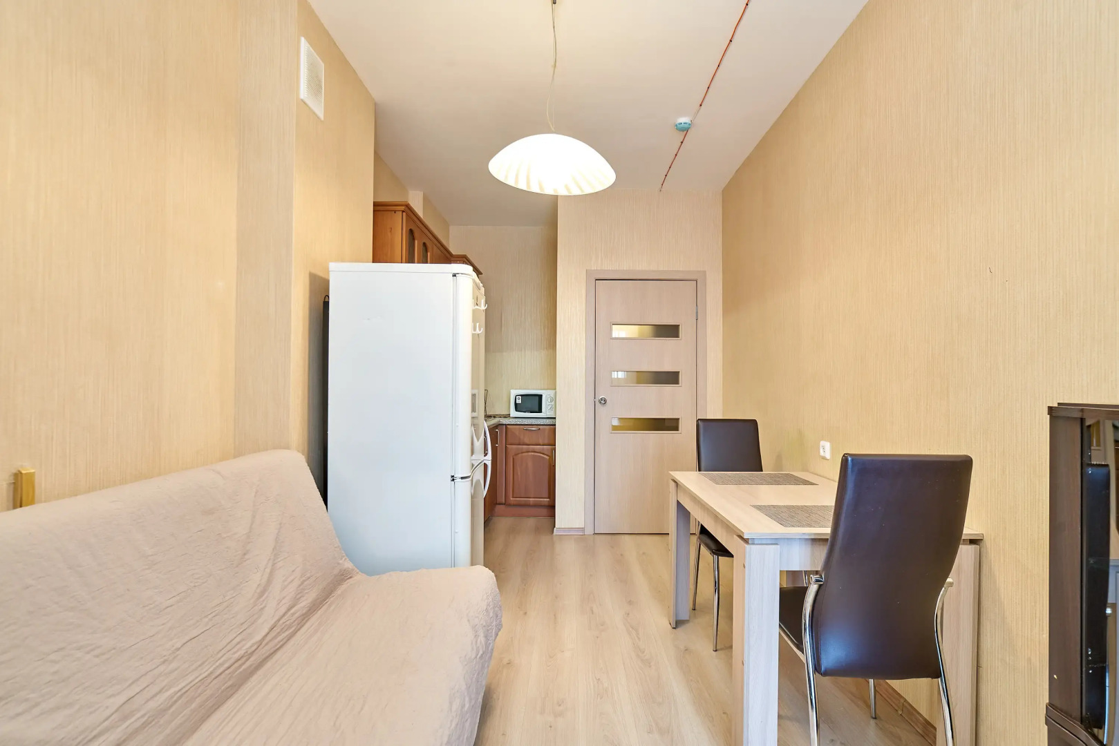 Квартира двухкомнатная Уютный Дом