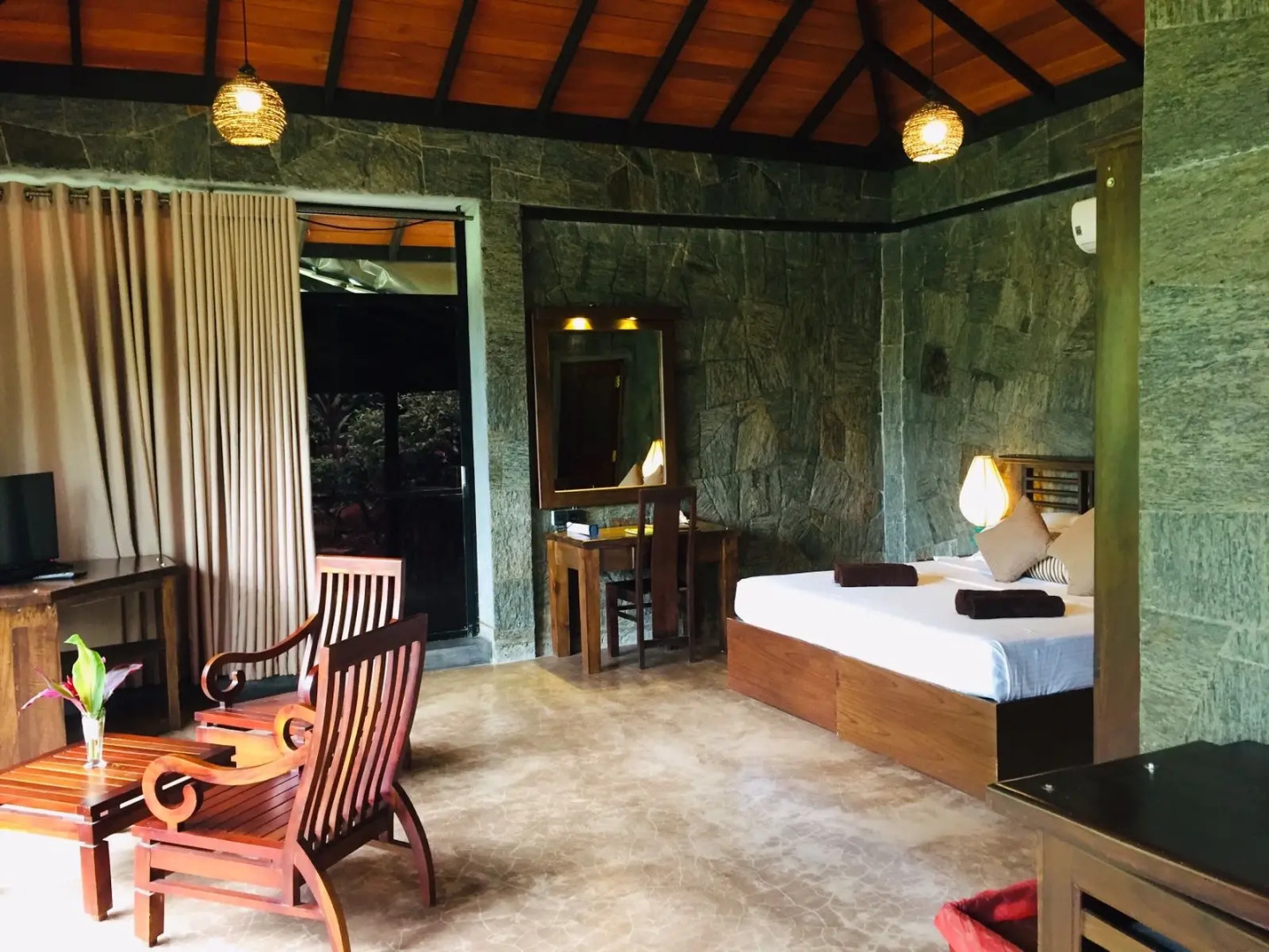 Отель The Tea Cottage Resort & Spa