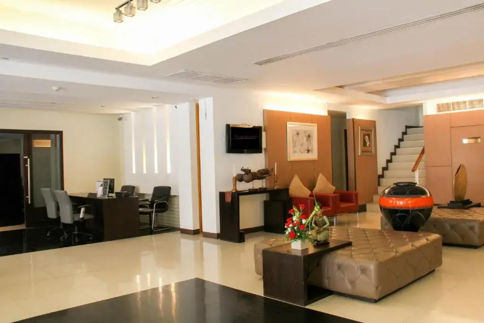 Отель FuramaXclusive Sathorn, Bangkok