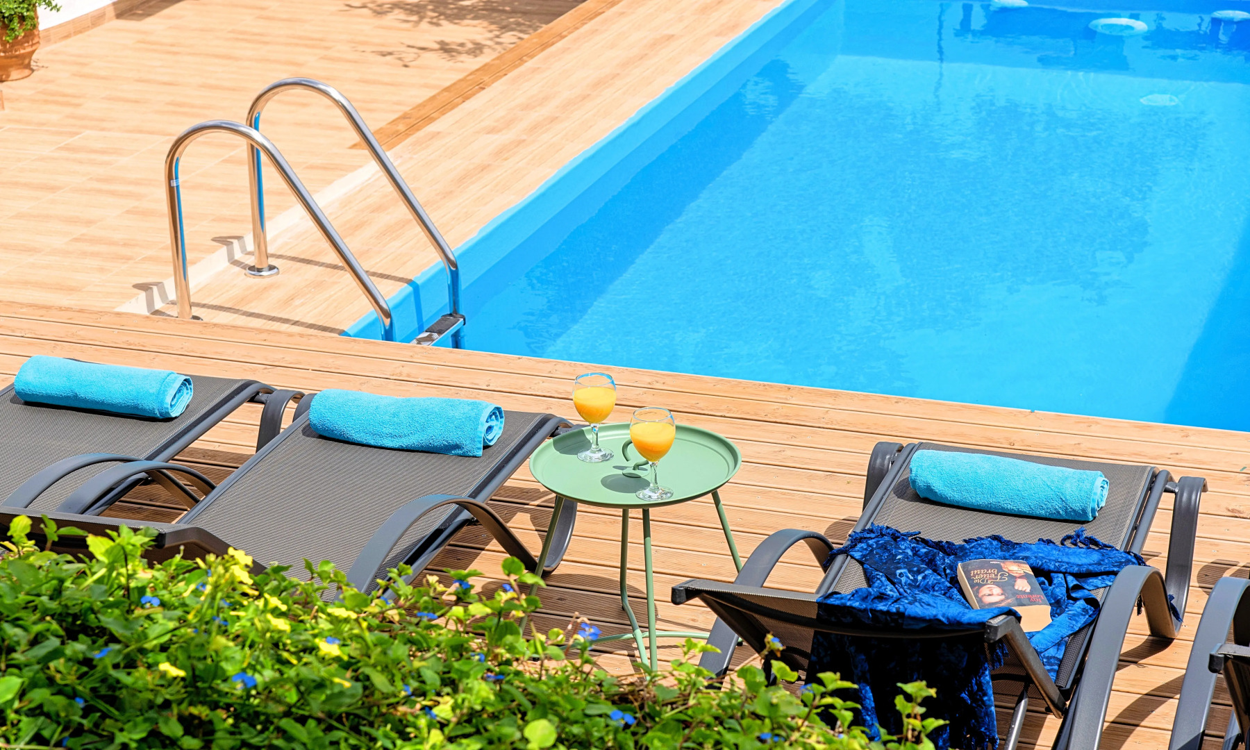 Вилла Canes Heated Pool