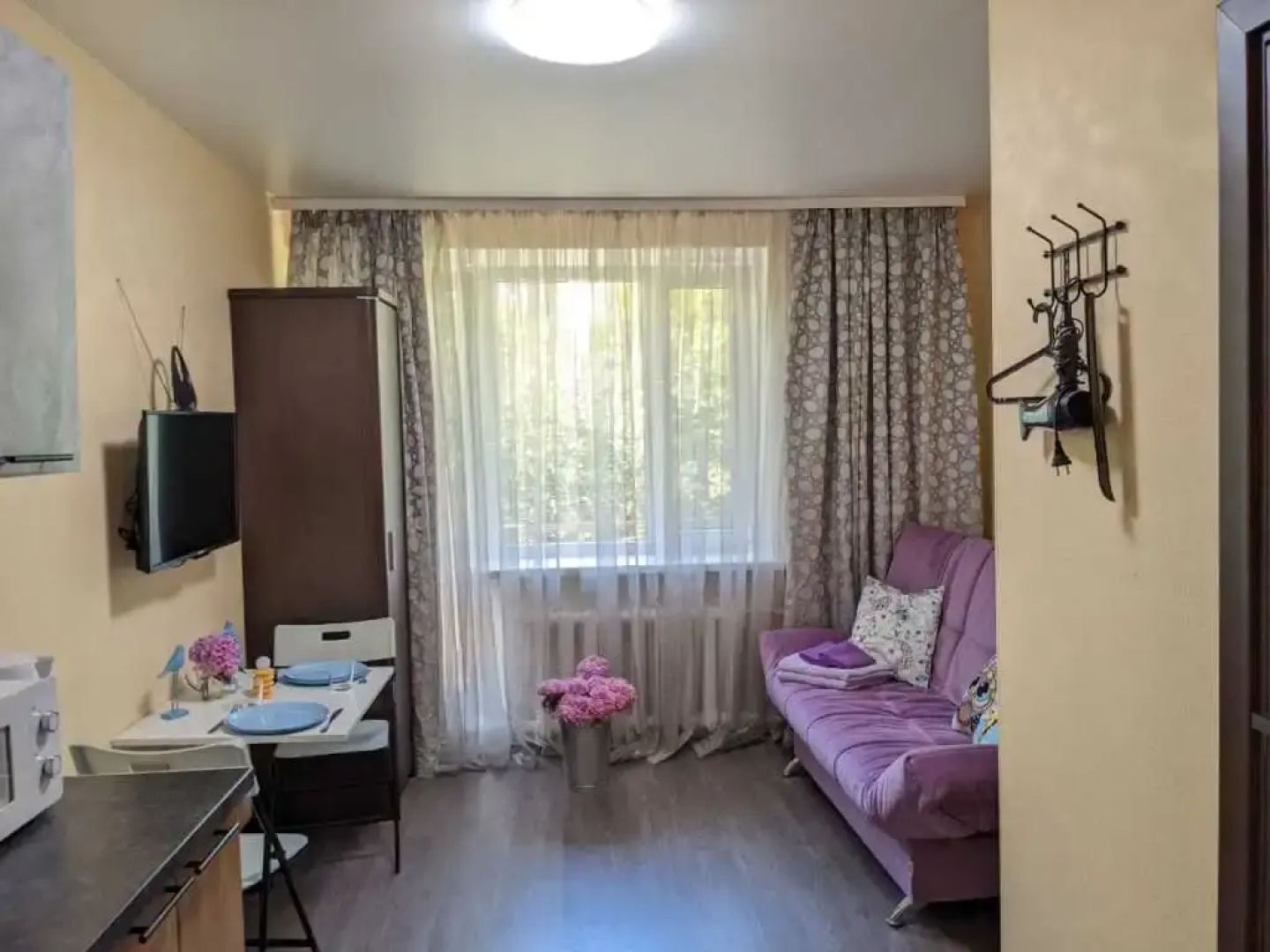 Апартаменты LovelyHome39 Студия 2 на Аллее Смелых