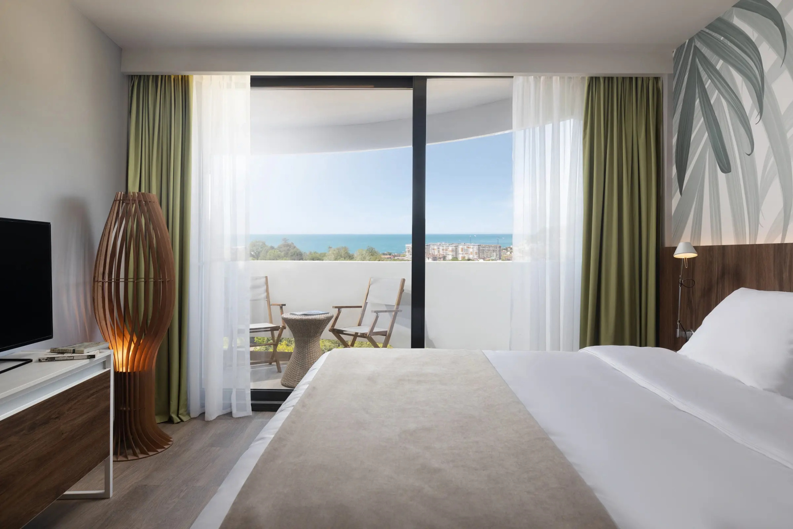Отель Cosmos Stay Le Rond Sochi 4*