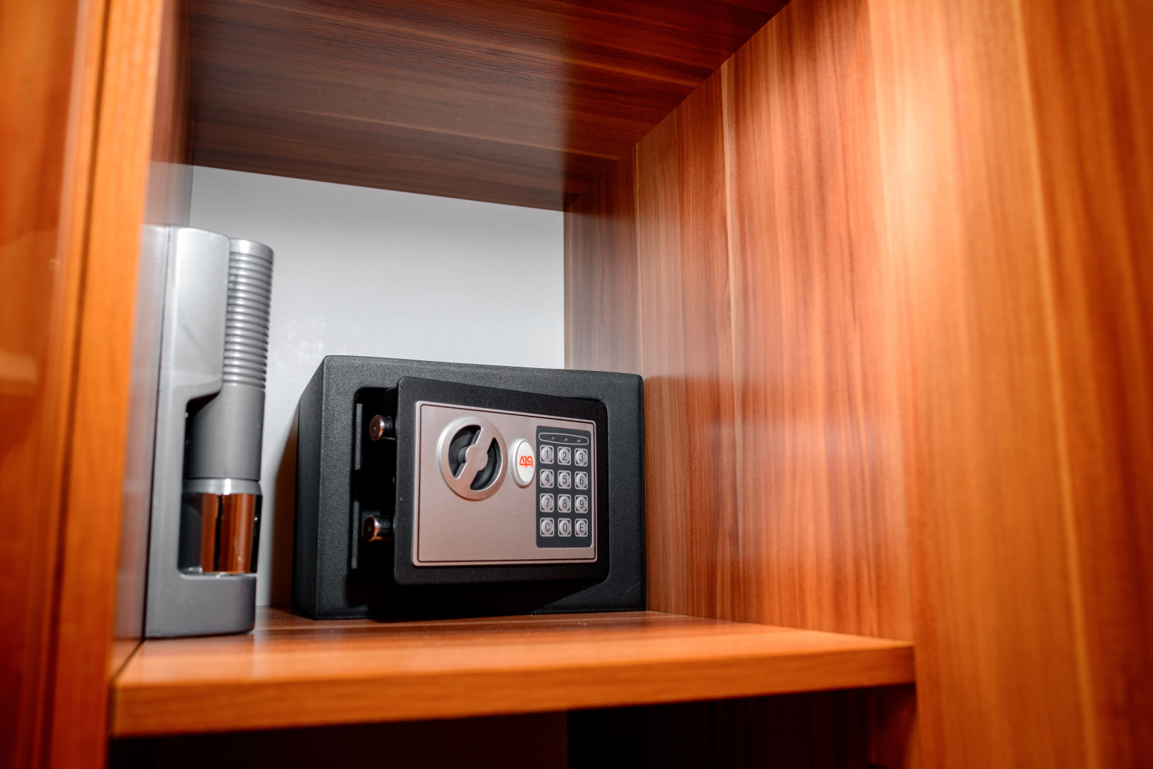 Отель Метрополис