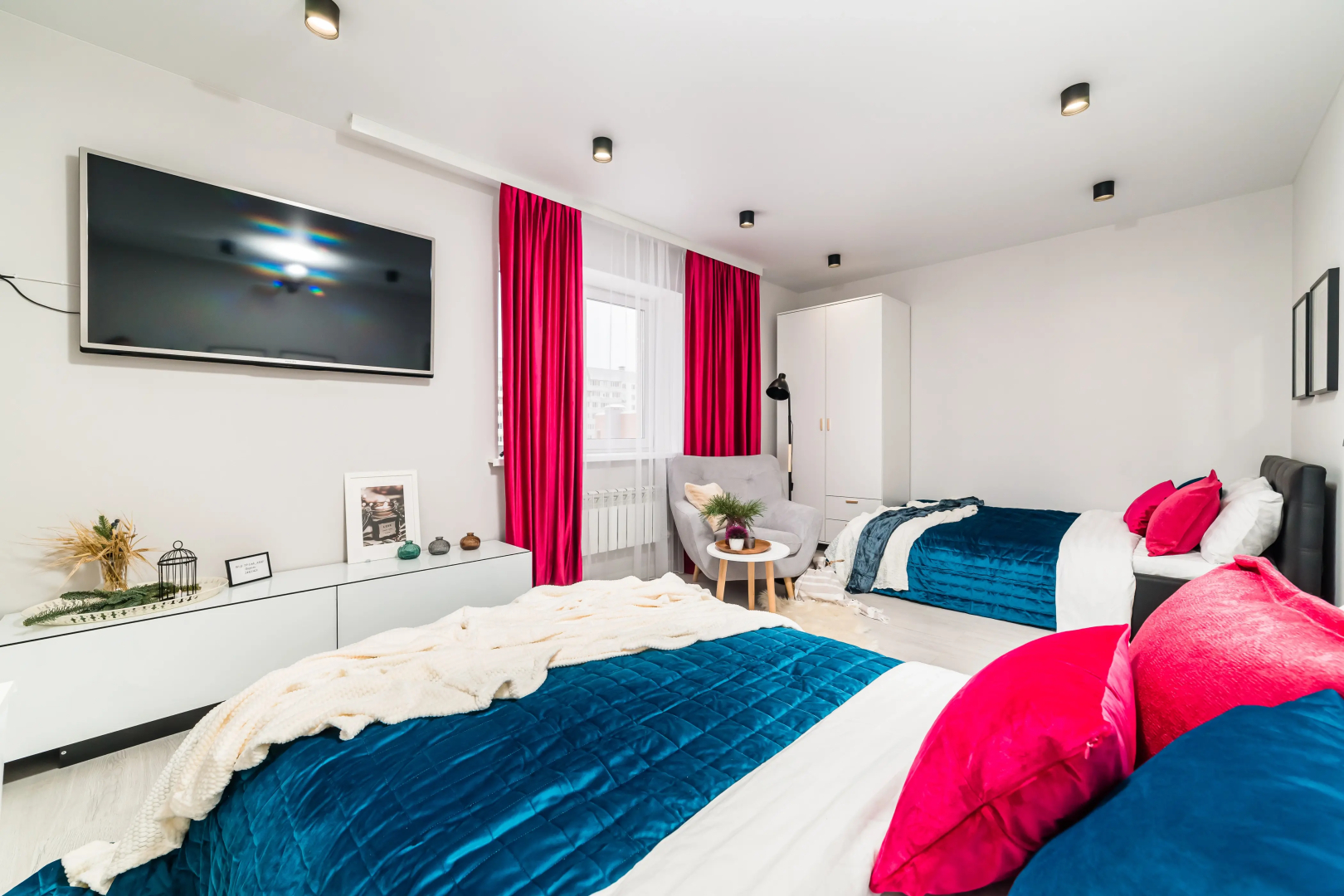 Апартаменты Четаева 14А