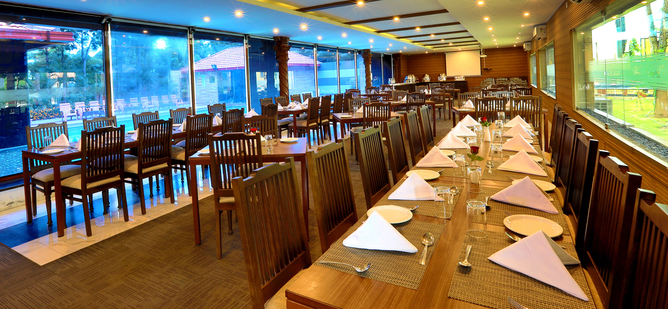 Отель Jalmahal Resort & Spa