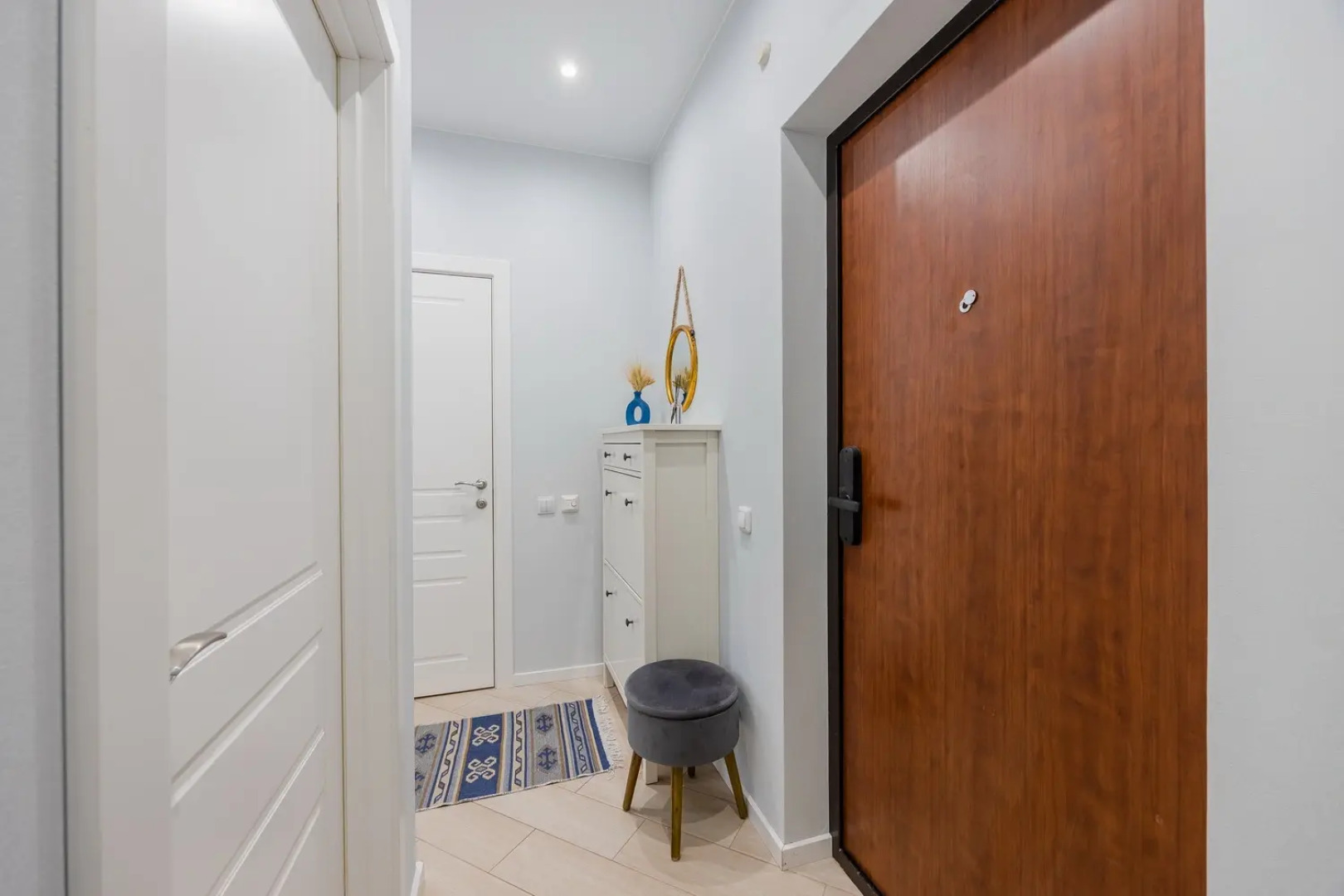 Апартаменты Pronina Aparts Kudrovo LIVE